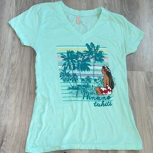 Tahiti vacay v-neck tee